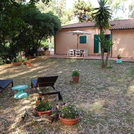 Holiday home Eucalipti Immersa Nel E Sul Mare *