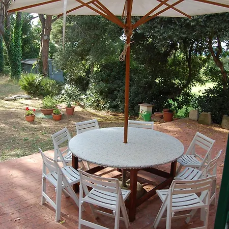 Eucalipti Immersa Nel E Sul Mare Ferienhaus
